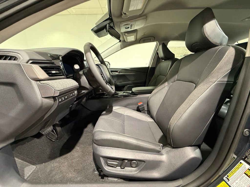 Thumbnail: 2026 Toyota Camry - 12