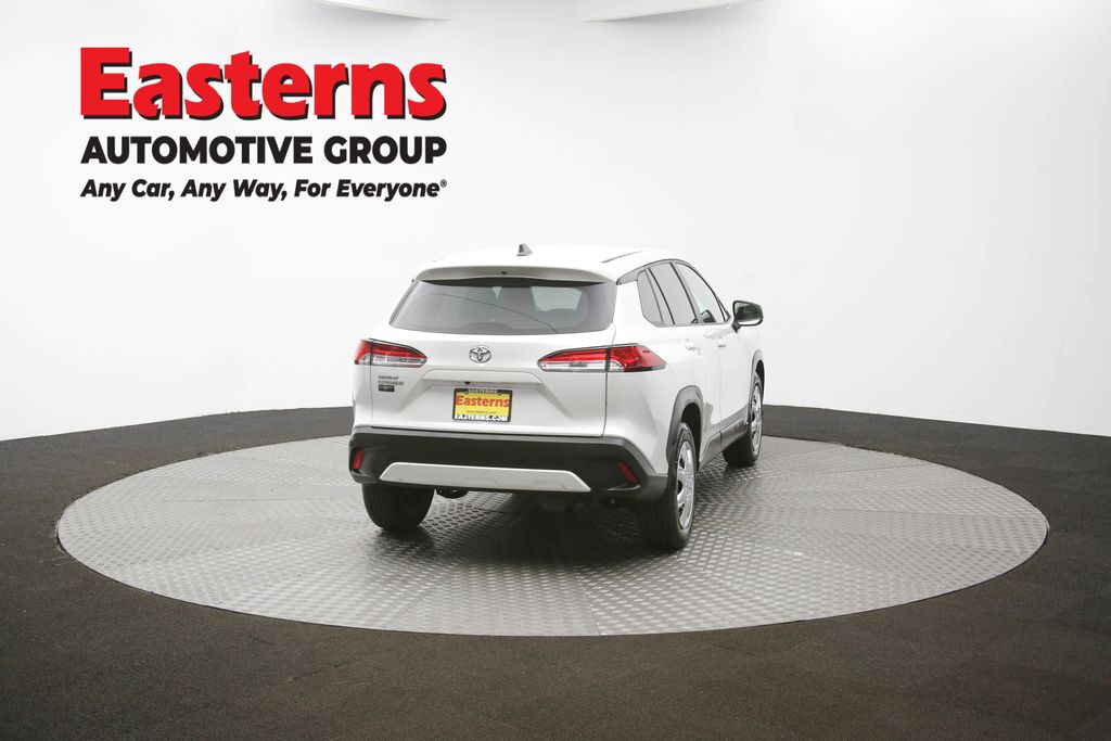 Used 2023 White Toyota L image 35