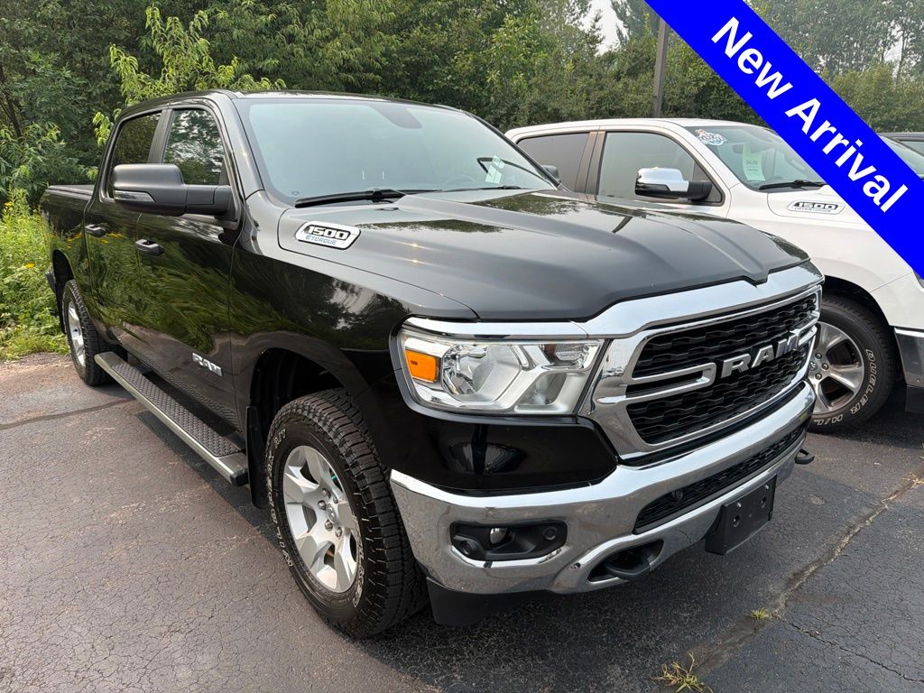 Diamond Black Crystal Pearlcoat 2023 RAM 1500 Pickup Truck Four-Wheel Drive 8-Speed Automatic