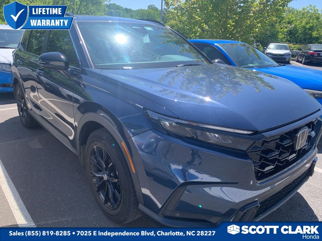 2025 Honda CR-V Hybrid Sport-L 2WD's photo