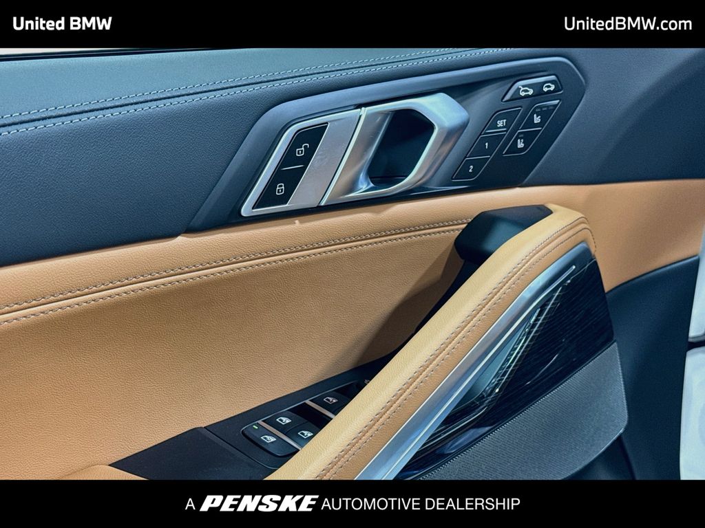 Thumbnail: 2027 BMW X6 - 10