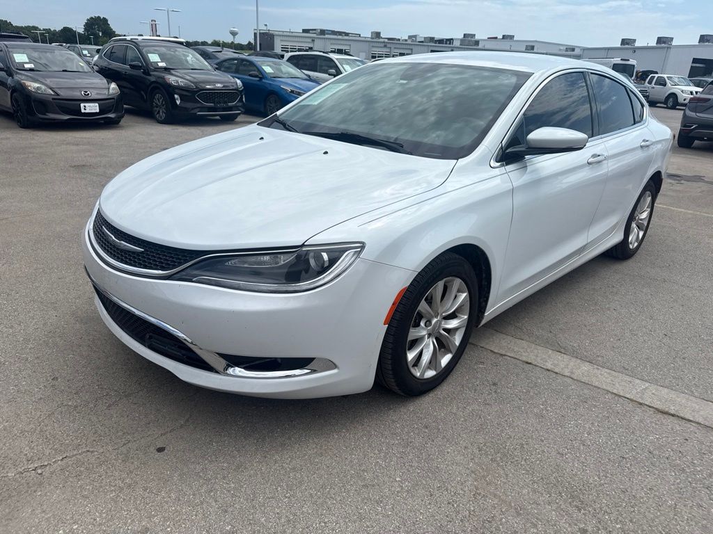 2015 Chrysler 200 C Sedan FWD   