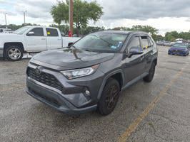2020 Toyota RAV4 XLE FWD