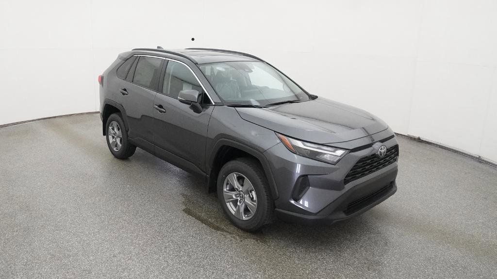 Thumbnail: 2025 Toyota RAV4 - 21