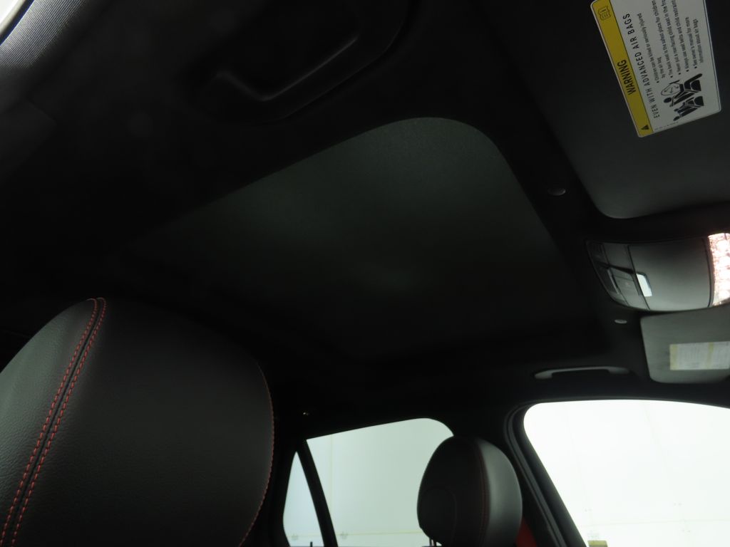 Thumbnail: 2020 Mercedes-Benz GLC - 19