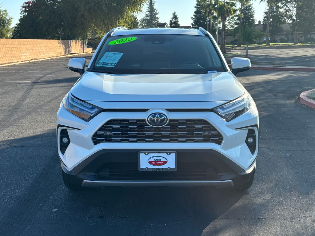 Thumbnail: 2022 Toyota RAV4 - 2