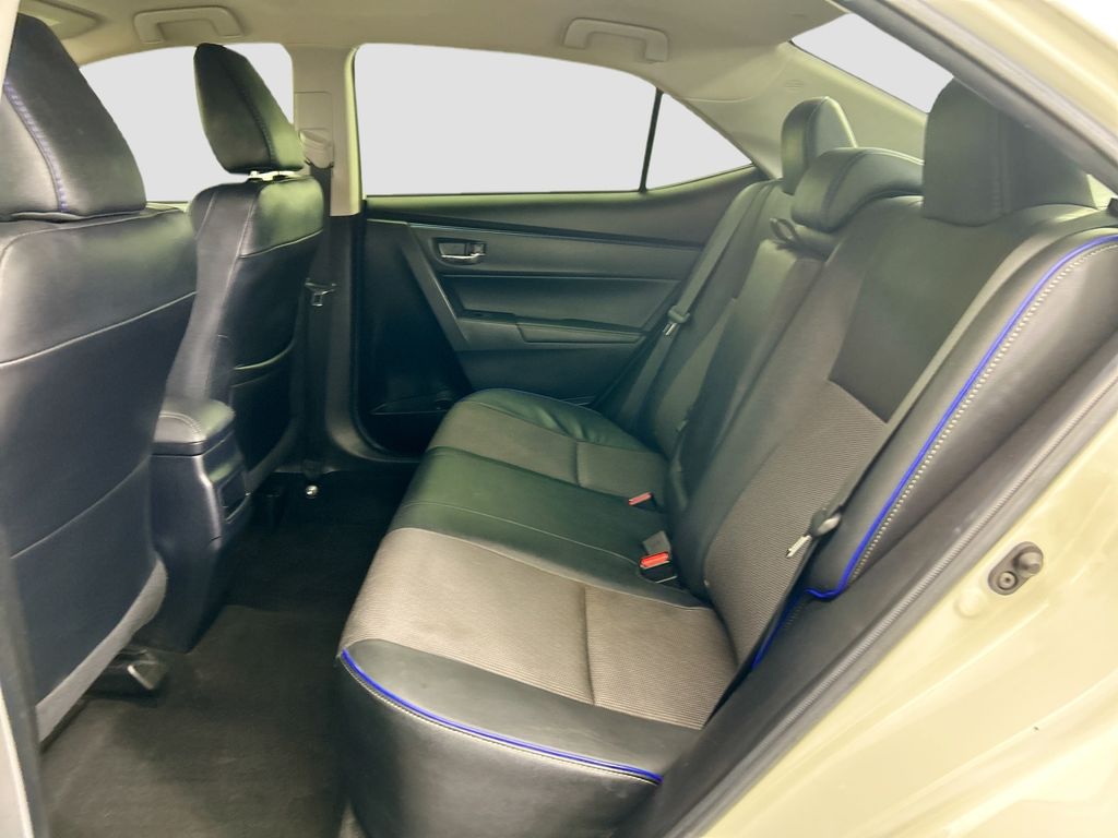 Thumbnail: 2019 Toyota Corolla - 19