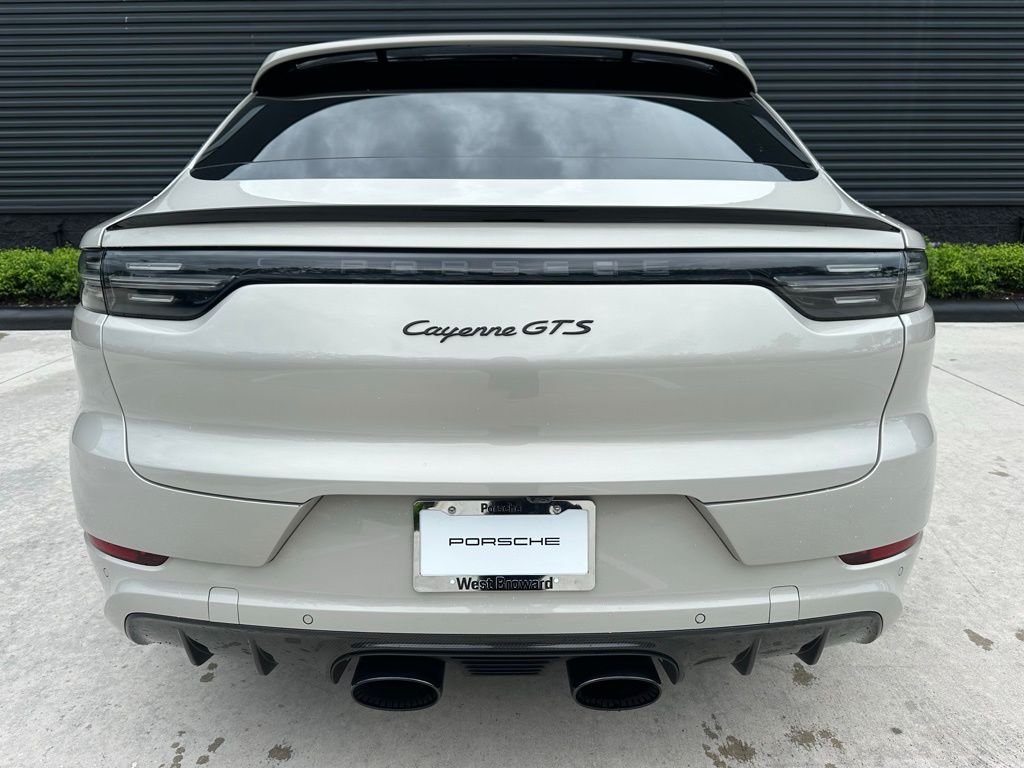 Thumbnail: 2021 Porsche  - 12