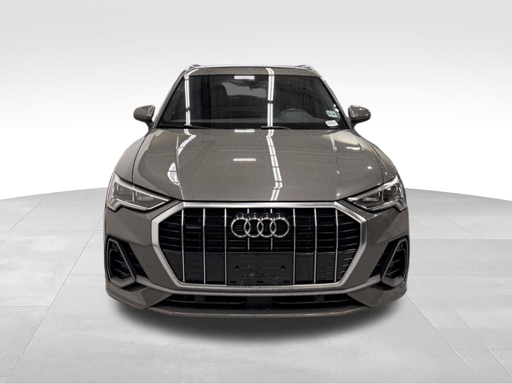Thumbnail: 2024 Audi Q3 - 8