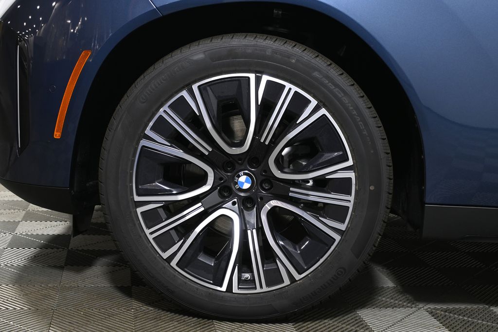 Thumbnail: 2026 BMW X3 - 12