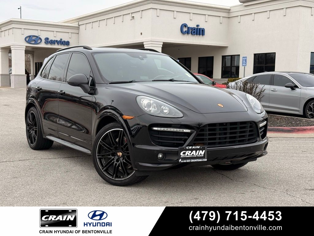 2014 Porsche Cayenne GTS AWD