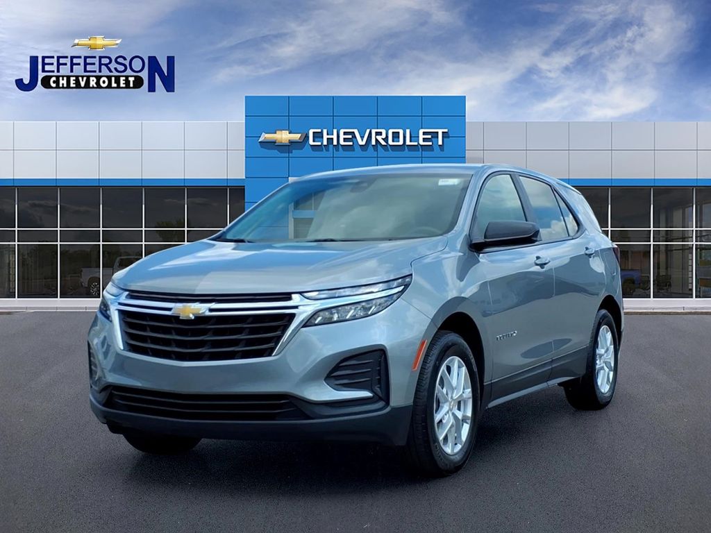 2024 Chevrolet Equinox LS FWD with 1LS