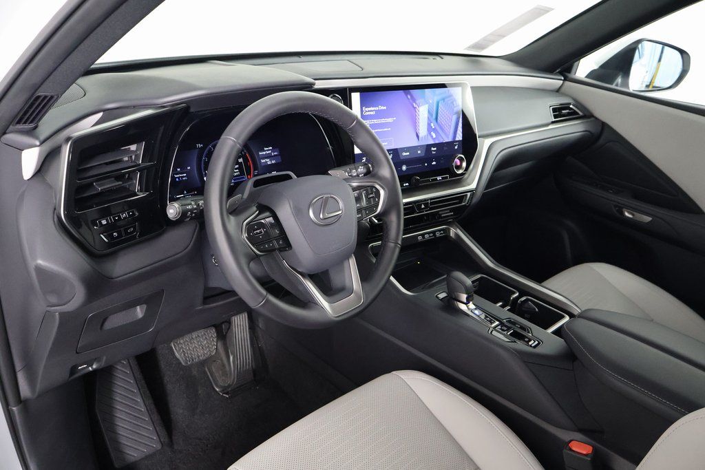 Thumbnail: 2025 Lexus TX - 7