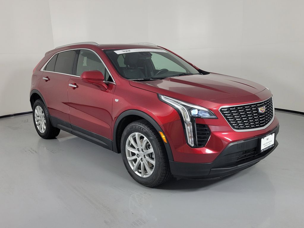 Radiant Red Tintcoat 2023 Cadillac XT4 Luxury FWD SUV / Crossover Front-Wheel Drive 9-Speed Automatic
