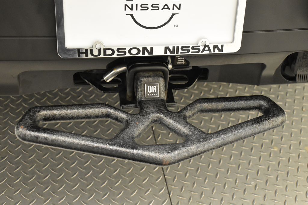 Thumbnail: 2023 Nissan Pathfinder - 9