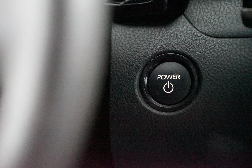 Thumbnail: 2025 Toyota Camry - 24