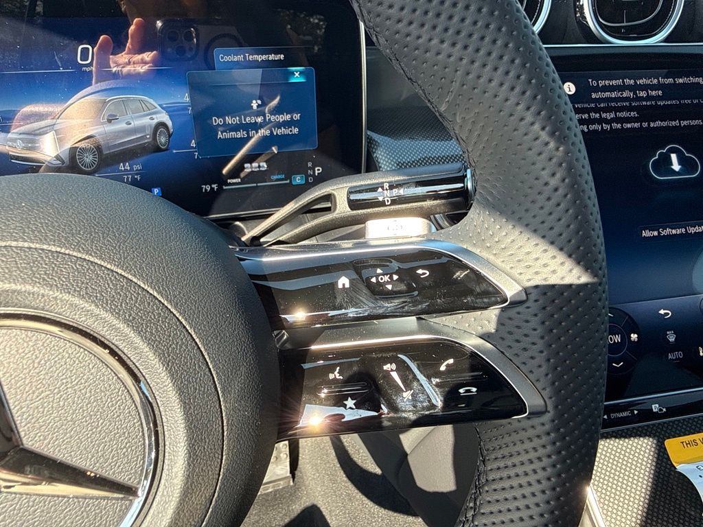 Thumbnail: 2027 Mercedes-Benz GLC - 29
