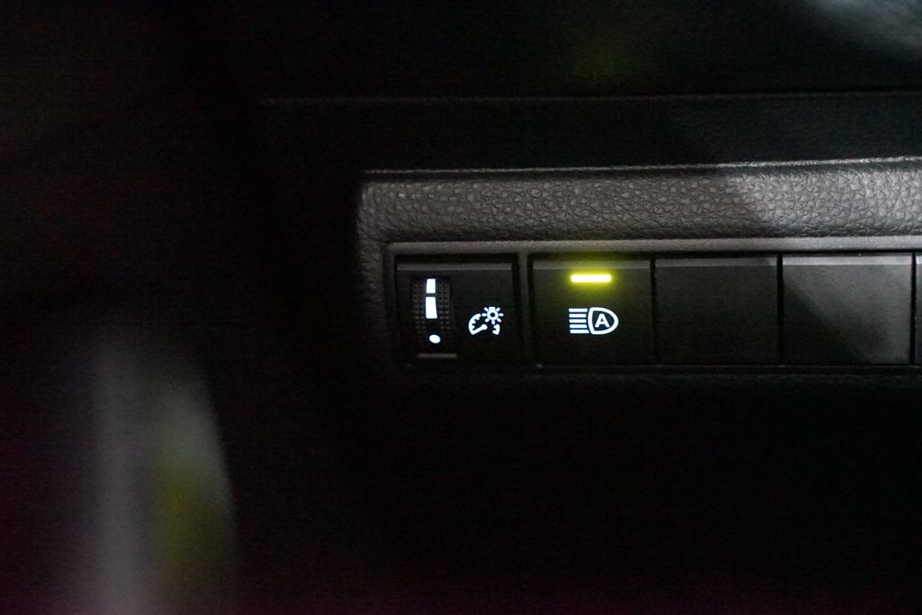 Thumbnail: 2026 Toyota Corolla - 22