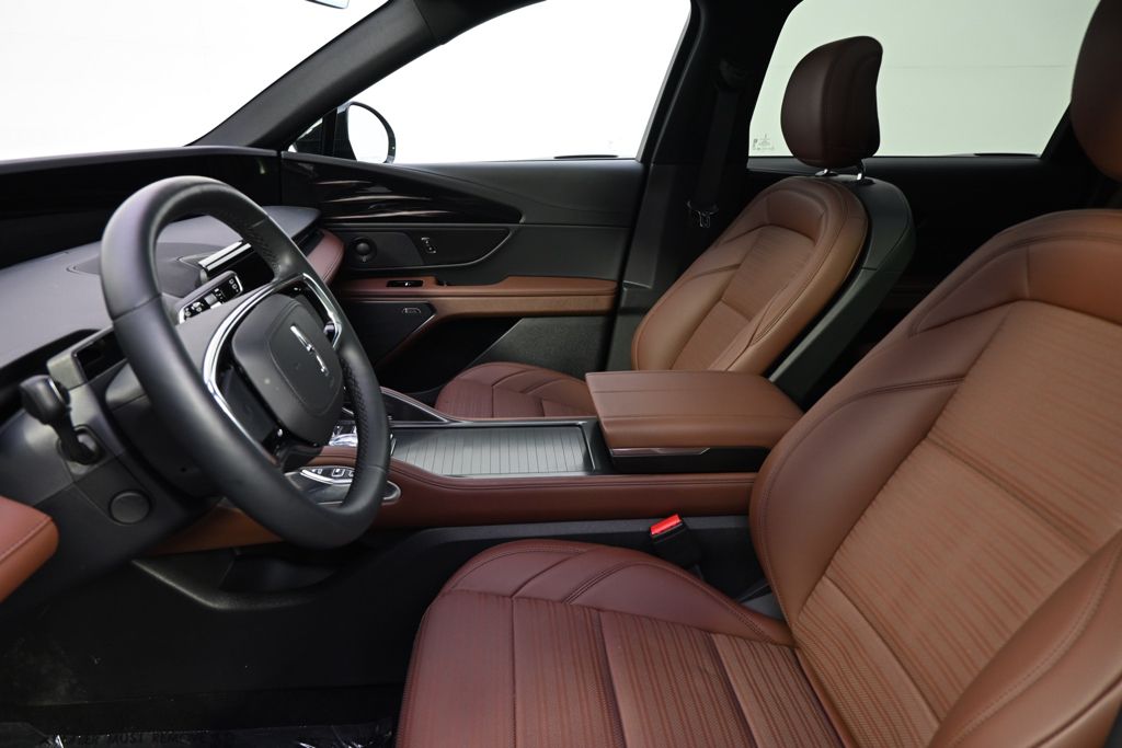 New 2026 Gray Lincoln Reserve image 13