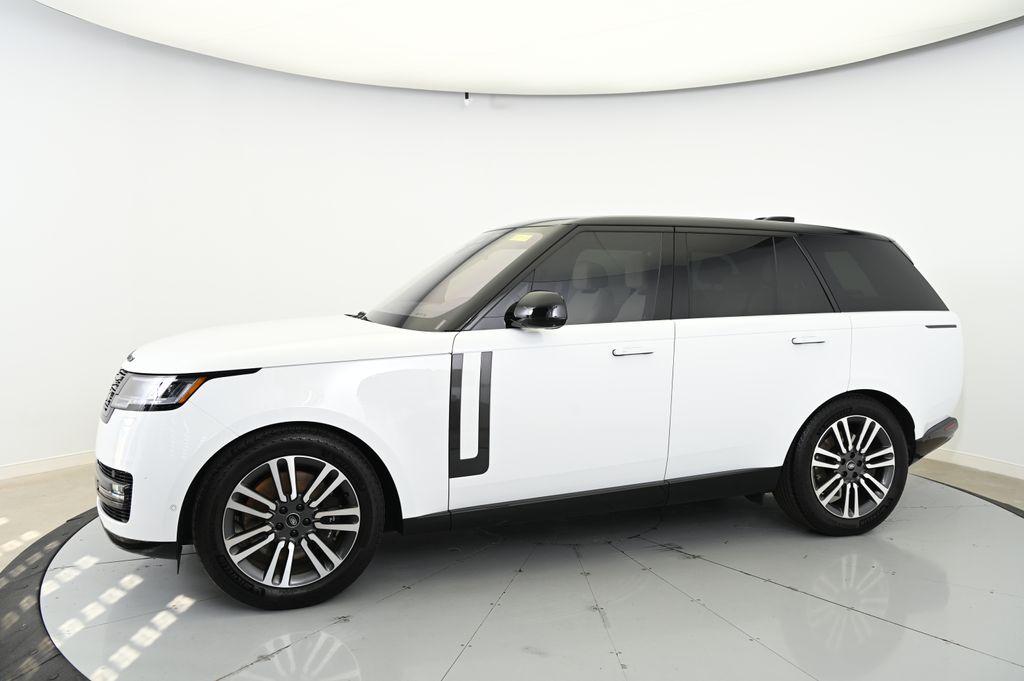 2023 Land Rover Range Rover SE -
                Beachwood, OH