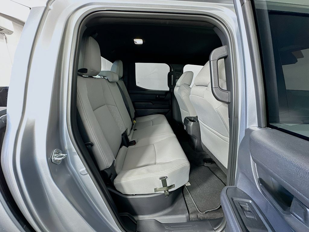 Thumbnail: 2025 Toyota Tacoma - 25