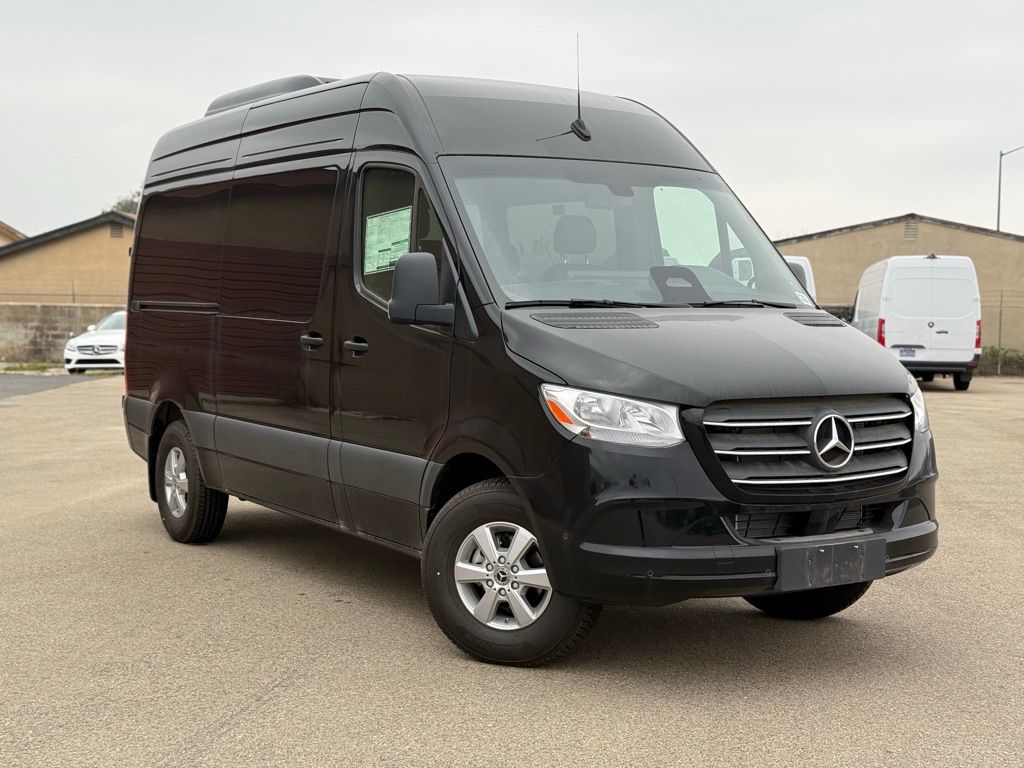 2025 Mercedes-Benz Sprinter 2500 144 Passenger Van RWD