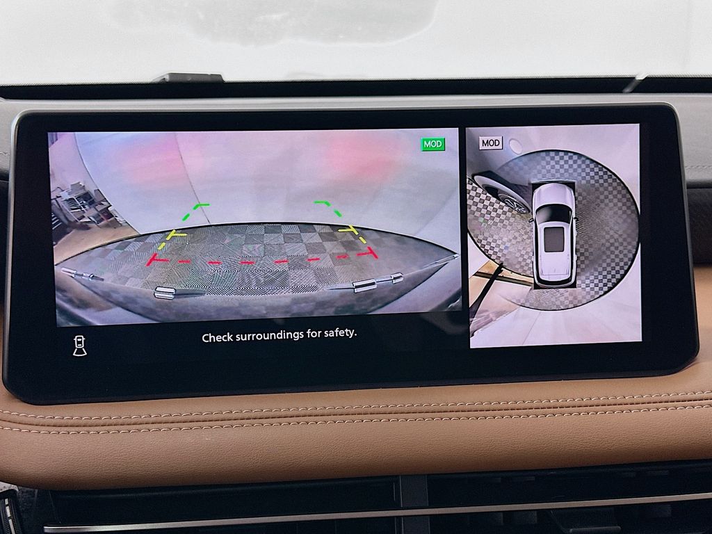 Thumbnail: 2022 INFINITI QX60 - 14