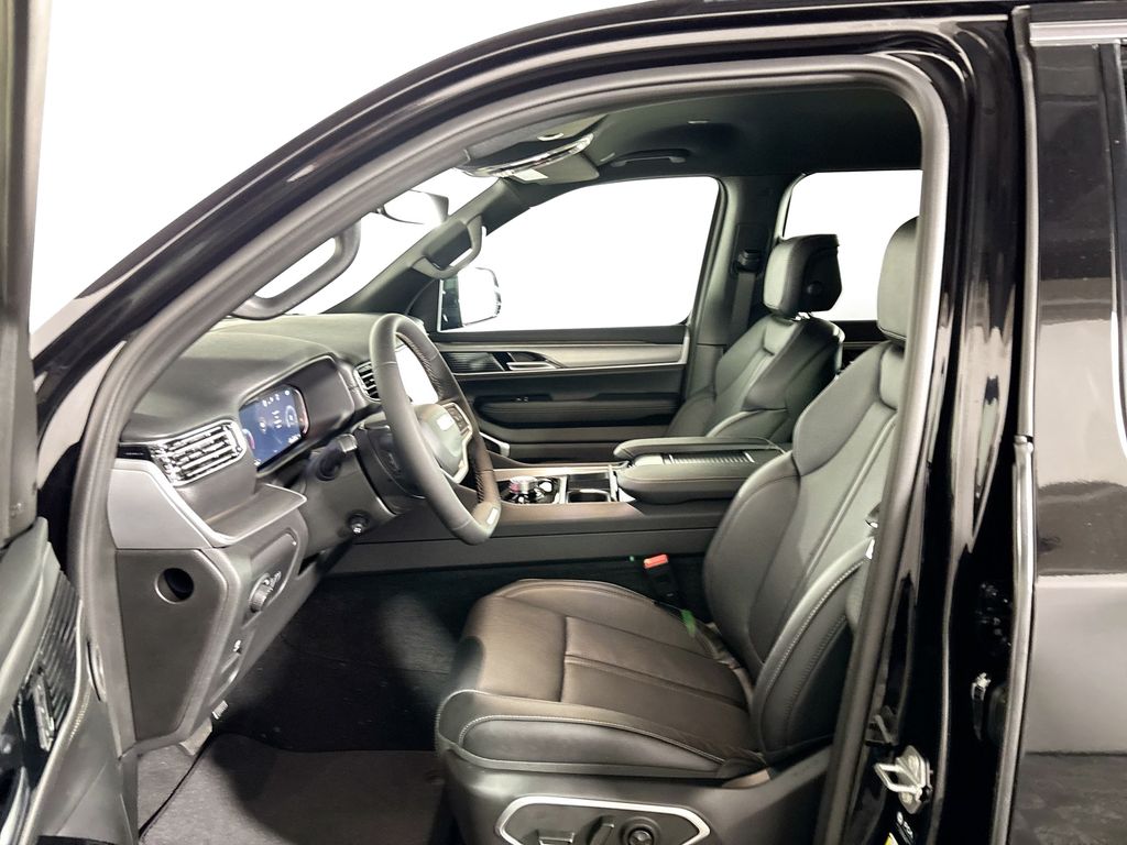 2026 Jeep Grand Wagoneer L Limited Altitude