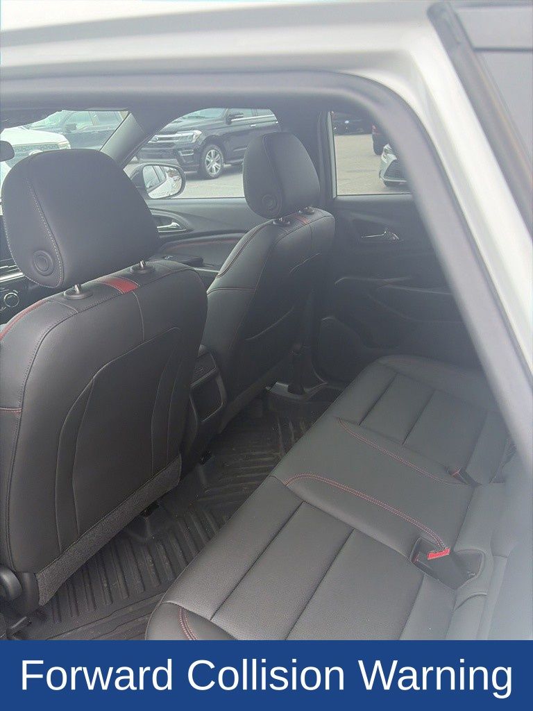 2025 Chevrolet Trax FWD 2RS