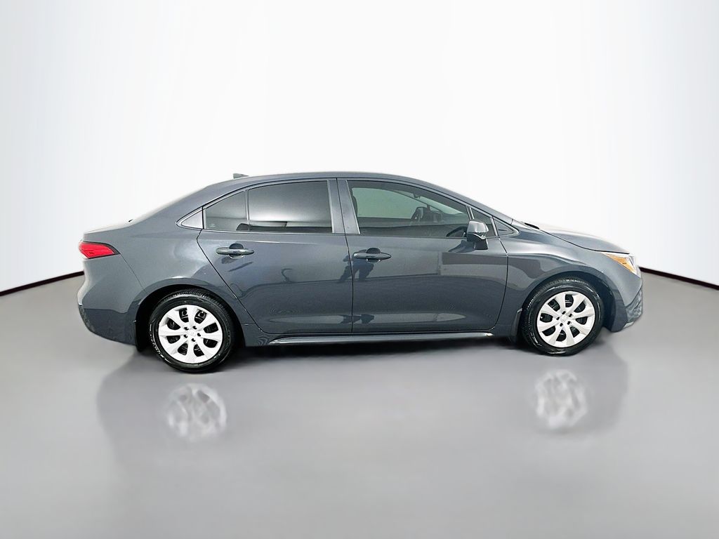 Thumbnail: 2024 Toyota Corolla - 4