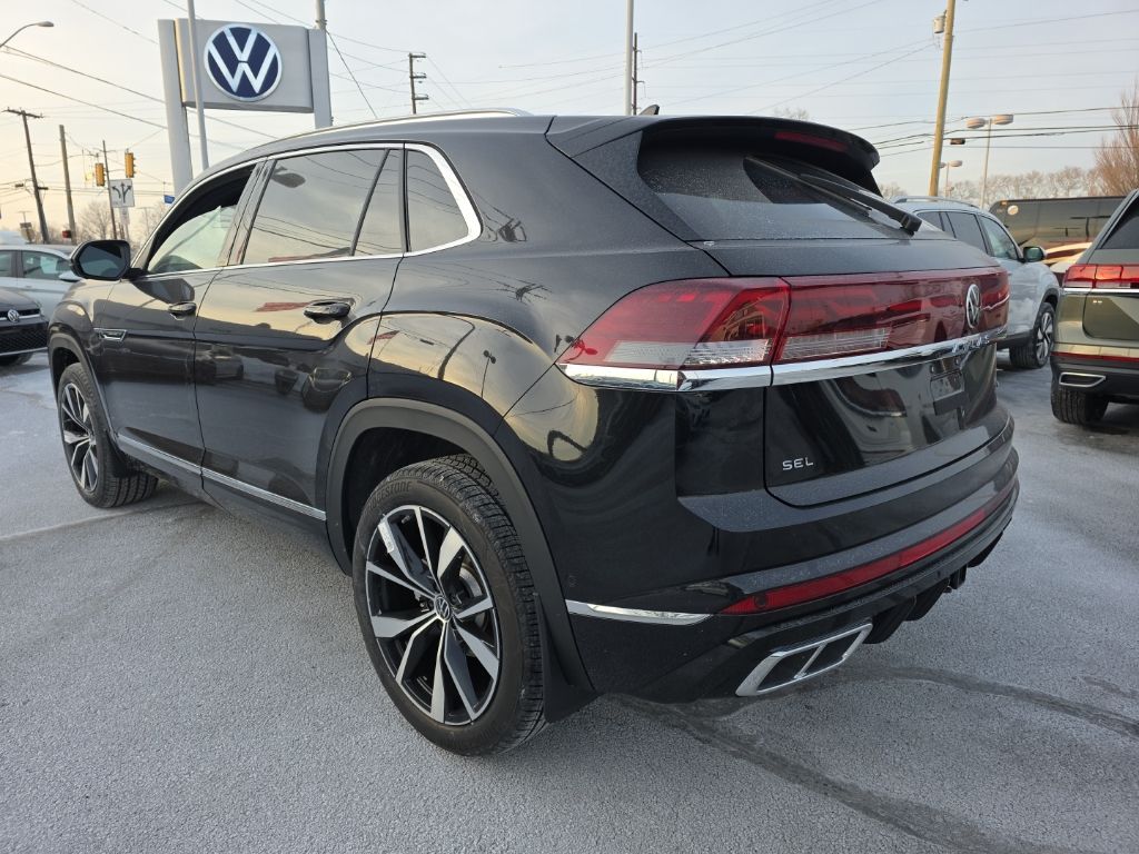 2026 Volkswagen Atlas Cross Sport 2.0T SEL Premium R-Line - 6