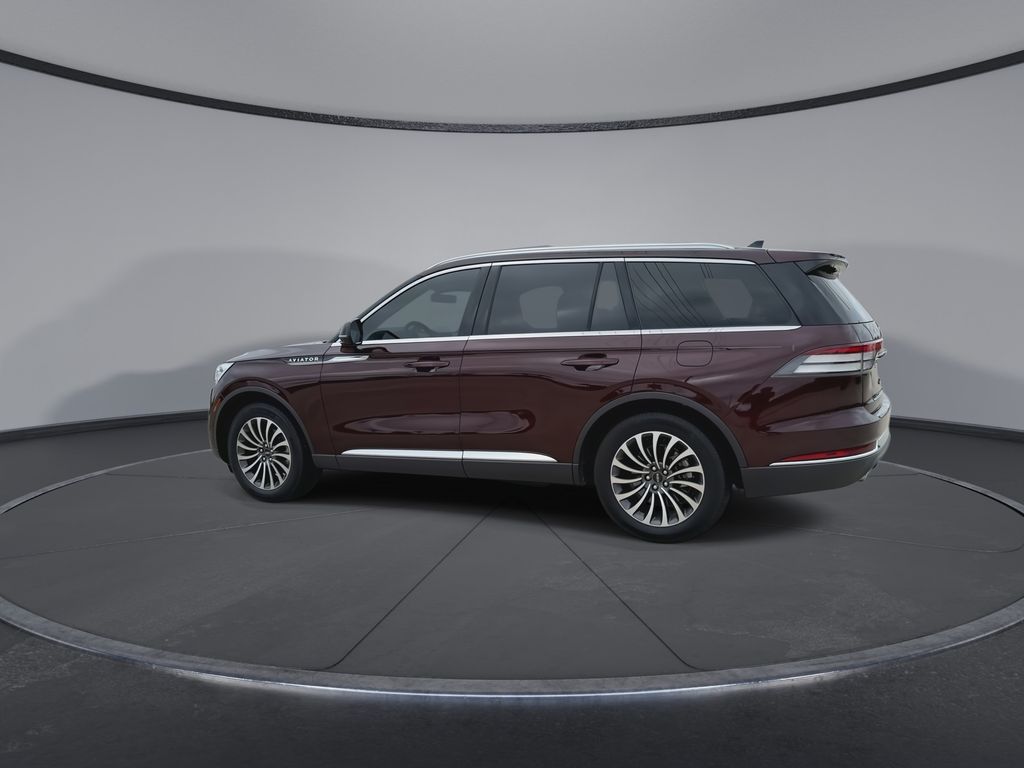 Thumbnail: 2022 Lincoln Aviator - 6