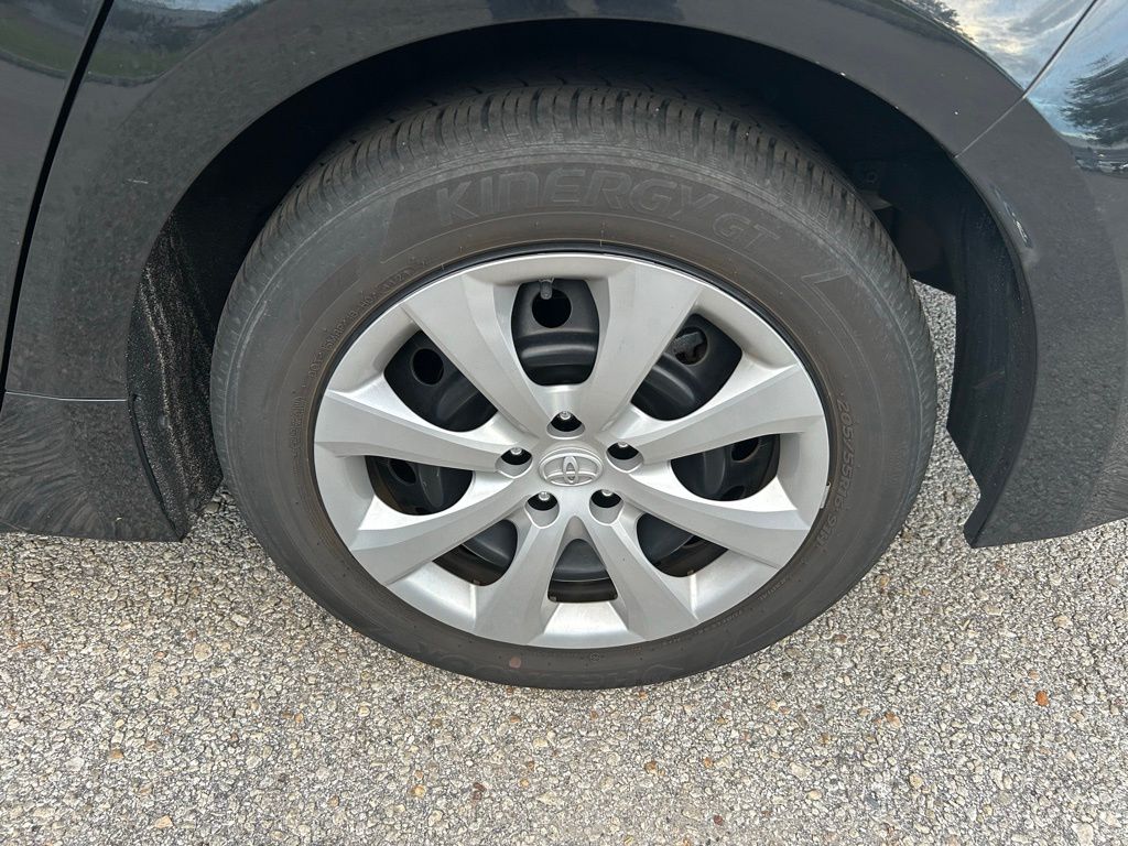 Thumbnail: 2021 Toyota Corolla - 9