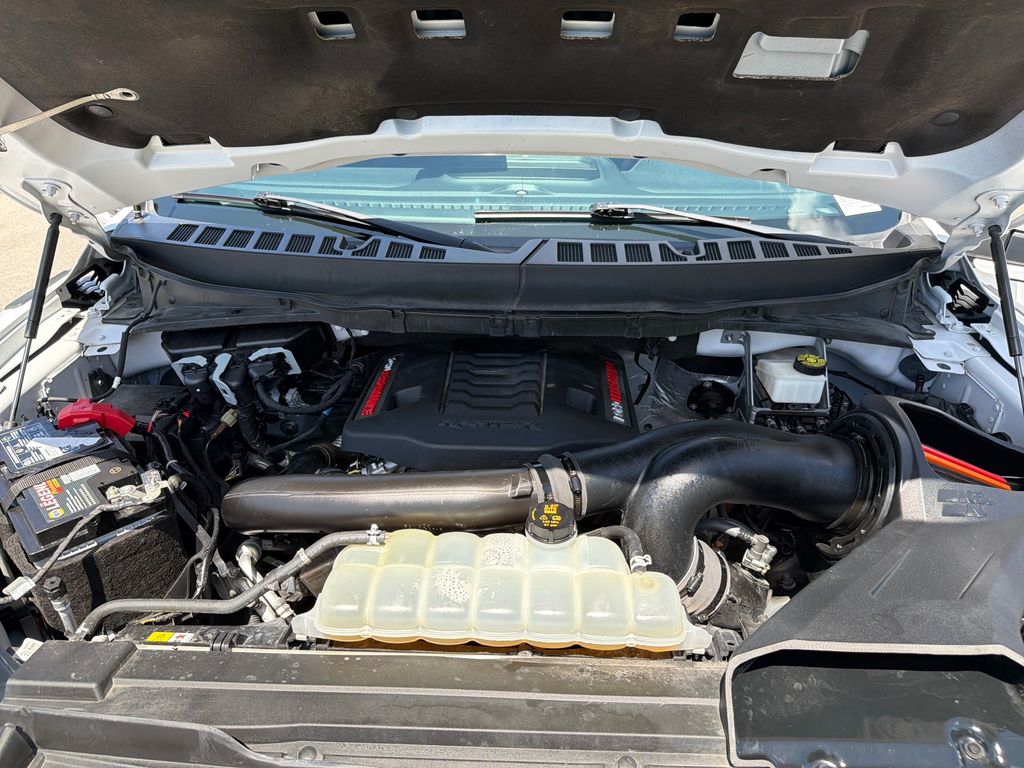 Used 2023 White Ford Raptor image 19