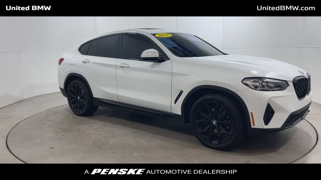 2023 BMW X4 xDrive30i 2