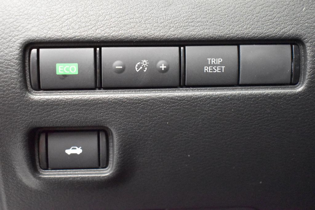 Thumbnail: 2025 Nissan Sentra - 15