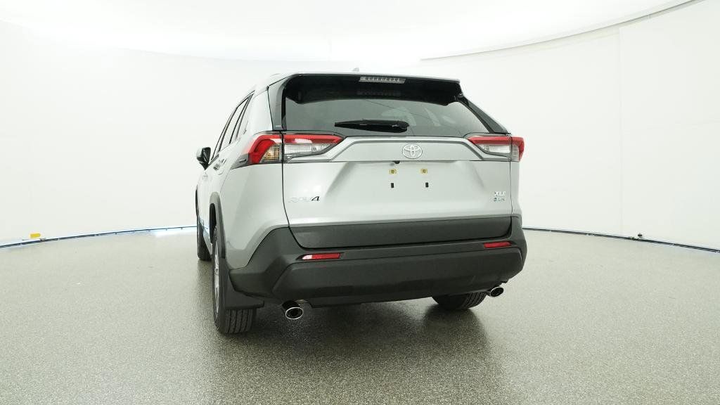 Thumbnail: 2025 Toyota RAV4 - 9