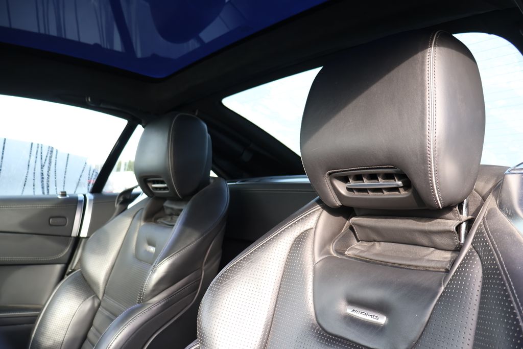 Thumbnail: 2013 Mercedes-Benz SL-Class - 14