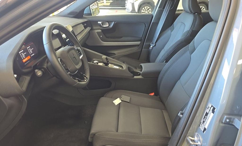 Used 2024 Gray Polestar Long Range Dual Motor image 5