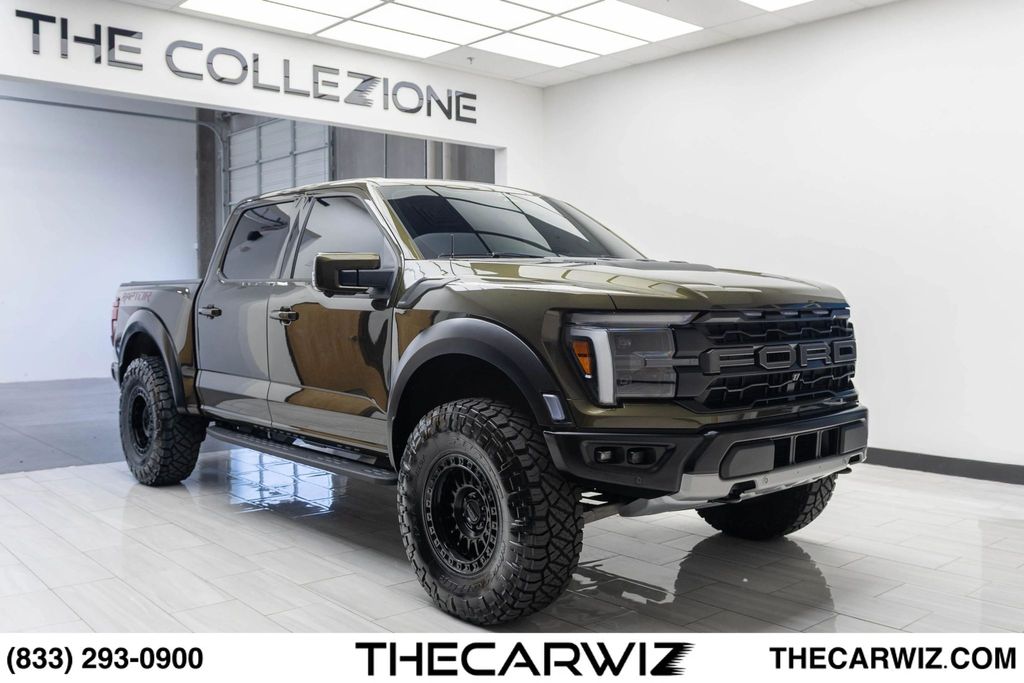 2025 Ford F-150 Raptor 4x4 SuperCrew 5-1/2 Box's photo