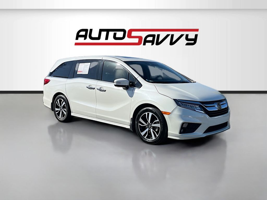 2018 Honda Odyssey Elite's photo