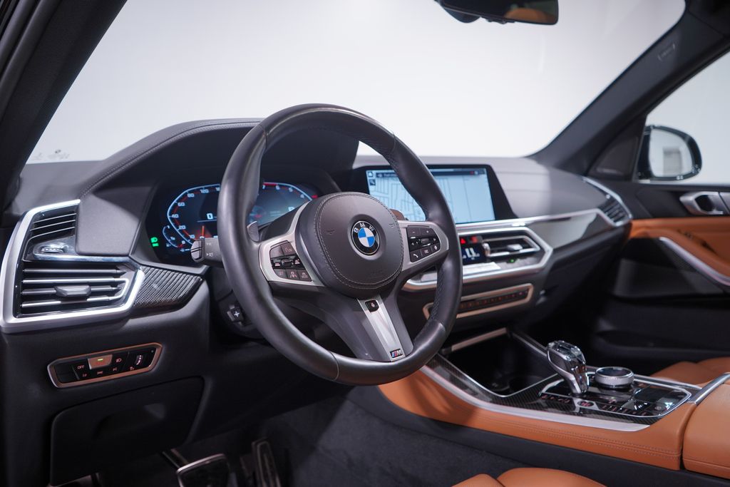 Thumbnail: 2022 BMW X5 - 6