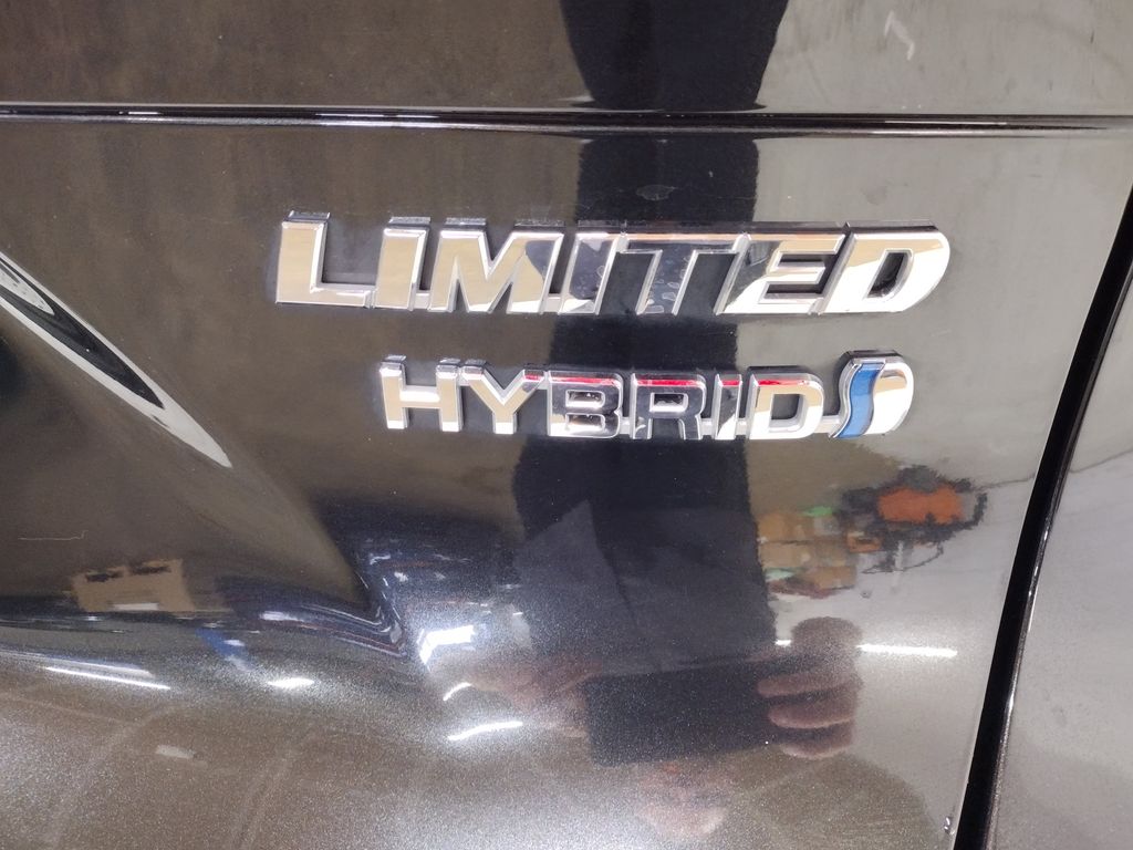 2022 Toyota Venza Limited