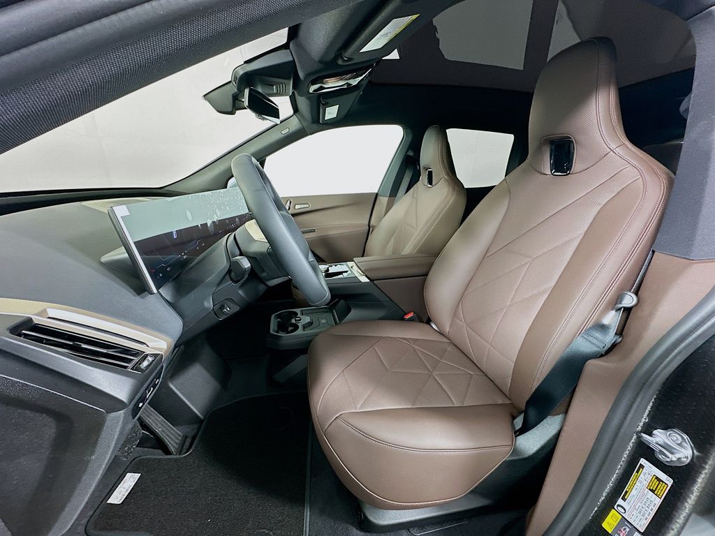 Thumbnail: 2026 BMW iX - 16