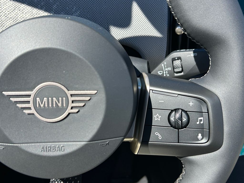 Thumbnail: 2026 MINI Cooper - 19