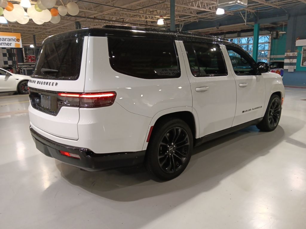 Used 2024 White Jeep Series II image 6