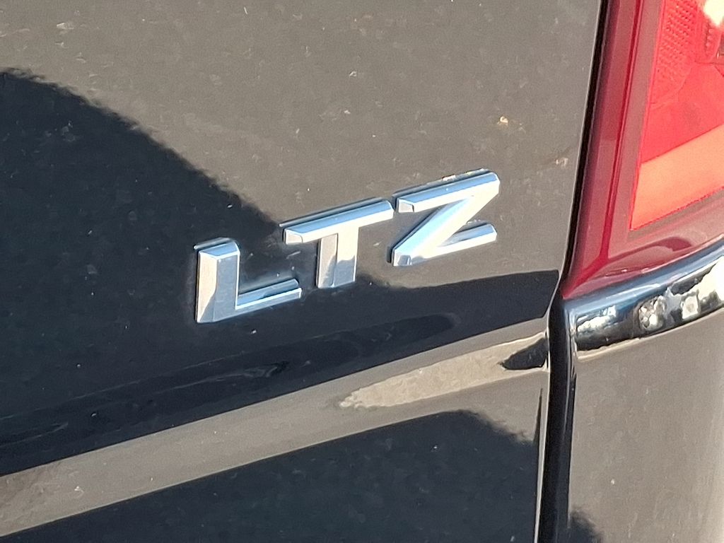 Thumbnail: 2020 Chevrolet Silverado 1500 - 31