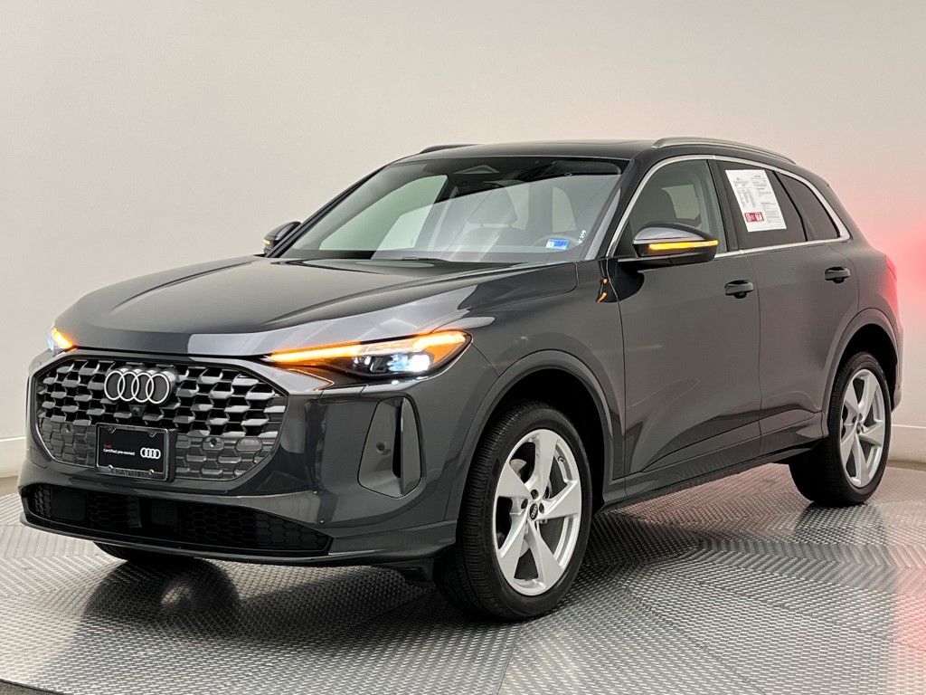 Thumbnail: 2025 Audi Q5 - 3