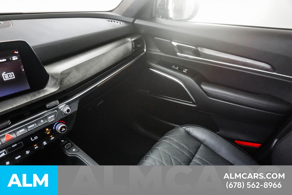 Used 2025 Black Kia SX-Prestige X-Line image 43