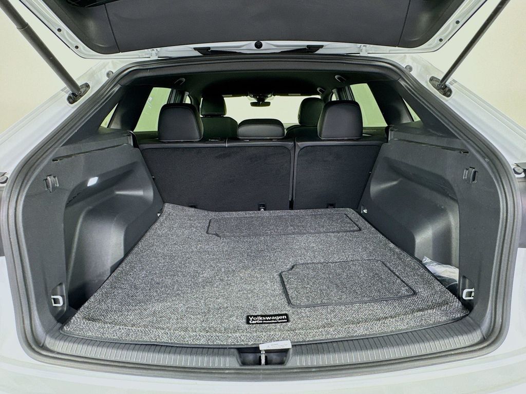 Used Car 2024 Volkswagen Atlas Cross Sport  2.0t Se For Sale Under $30,000 In Austin, Texas